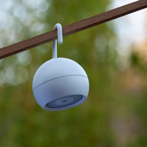 Kleine ronde buitenlamp met USB wit
