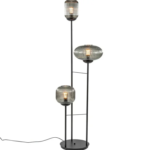 3-Lichts vloerlamp met smoke glazen kappen reliëf