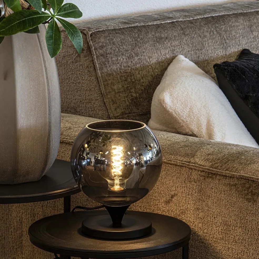 Mat zwarte tafellamp met smoke/titanium bol klein