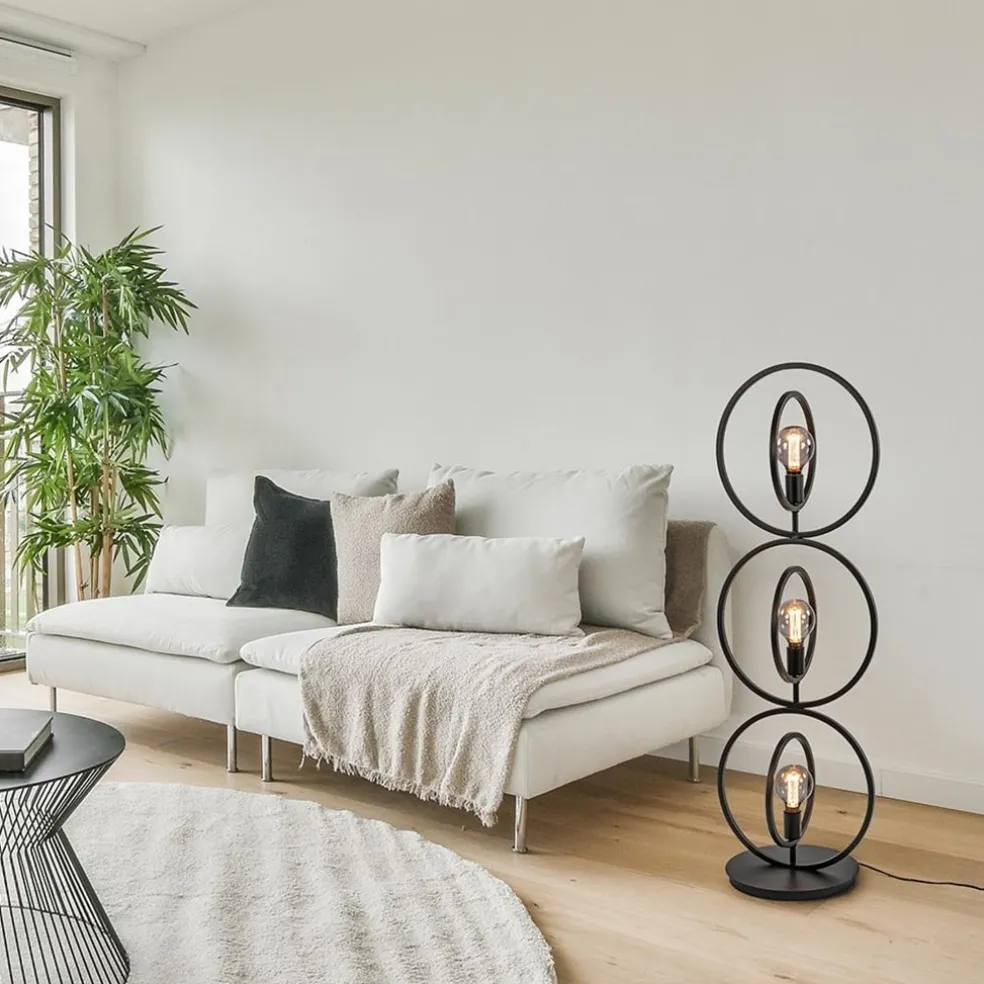 Mat zwarte vloerlamp rings