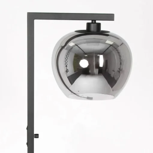 Strakke vloerlamp zwart met smoke glazen kap