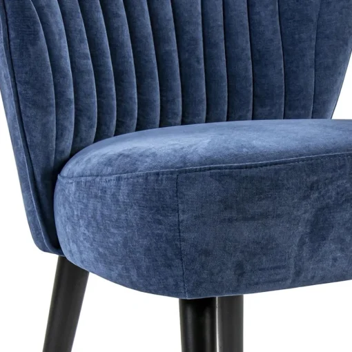 Trendy eetkamerstoel blauw met zwarte houten poot