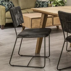 Trendy eetkamerstoel velvet grijs met metalen poot