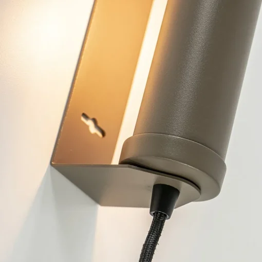 Wandlamp mat bruin met draaibare kap